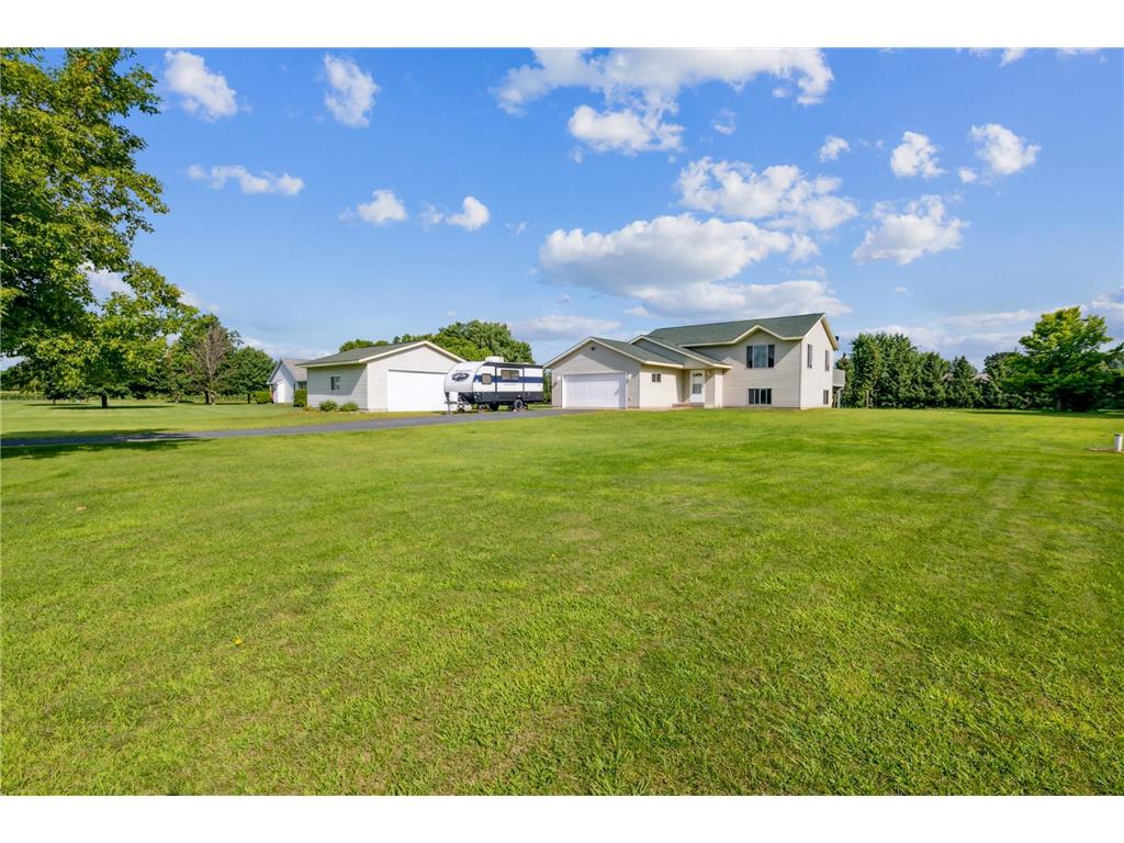 2469 83rd Avenue Osceola WI 54020 6583698 image1