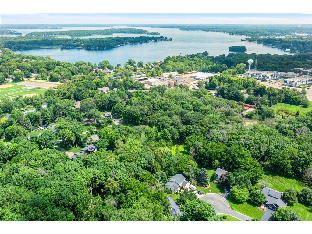 24695 Glen Road Shorewood MN 55331 7071235 image1
