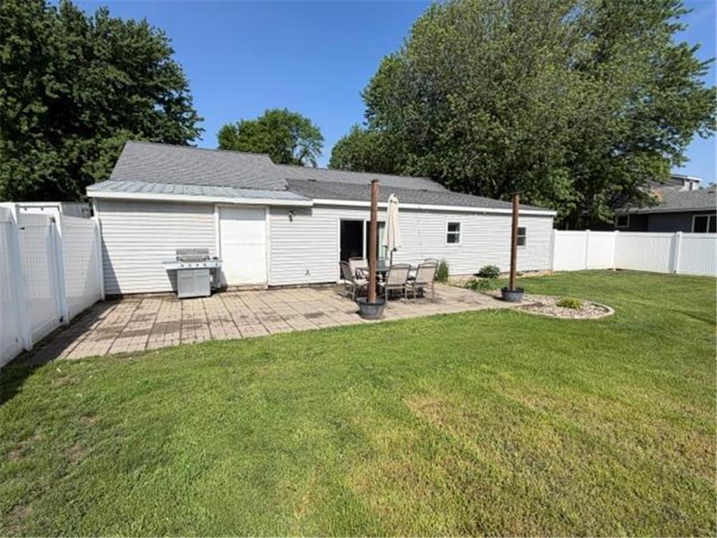 247 7th Street Dawson MN 56232 7084282 image22