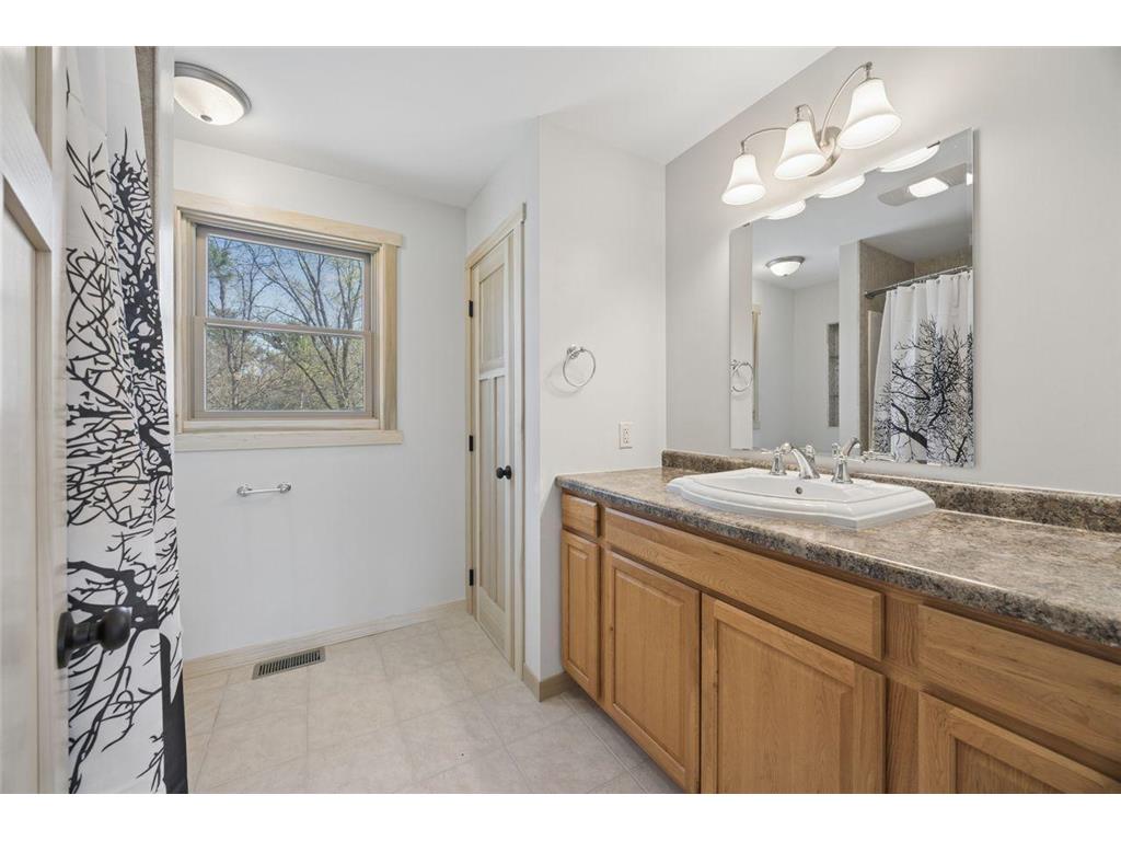 247 Glenmar Avenue Mahtomedi MN 55115 6826497 image14