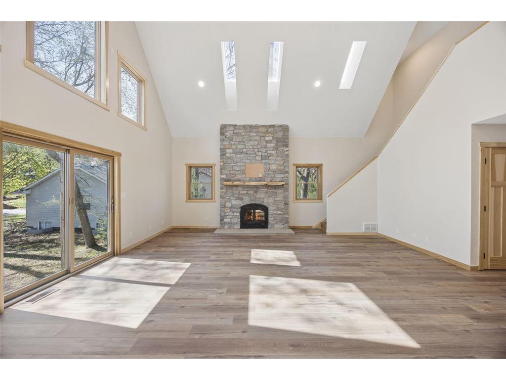 247 Glenmar Avenue Mahtomedi MN 55115 6826497 image3
