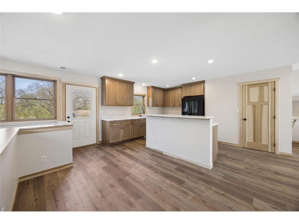 247 Glenmar Avenue Mahtomedi MN 55115 6826497 image6