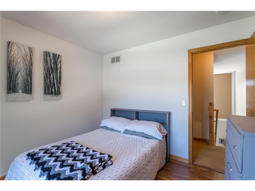 247 Pendryn Hill Circle Woodbury MN 55125 7089473 image48