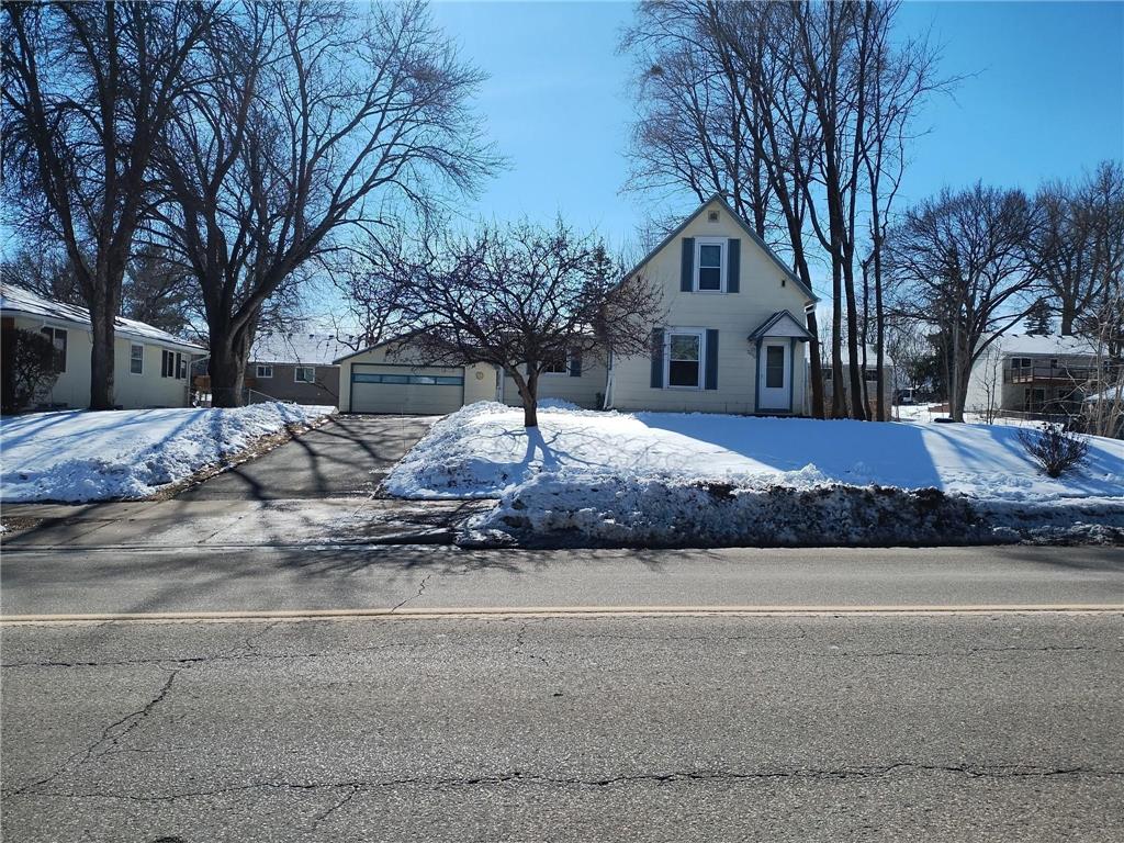 2470 South Avenue E North Saint Paul MN 55109 7022921 image1