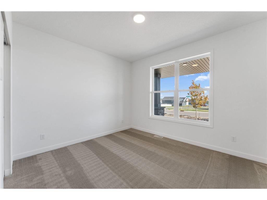 2471 Tyrone Drive Shakopee MN 55379 7003299 image9