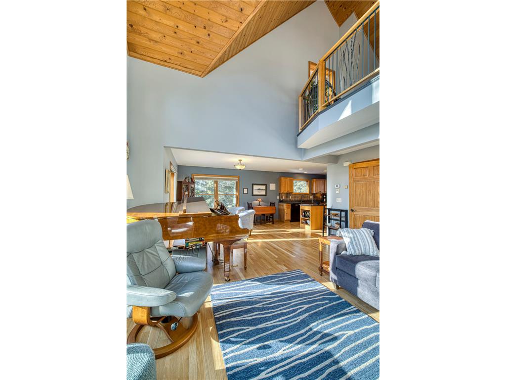 2472 Cliff View Circle Two Harbors MN 55616 - Superior 7018852 image11