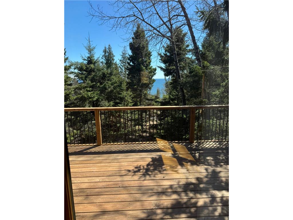 2472 Cliff View Circle Two Harbors MN 55616 - Superior 7018852 image8