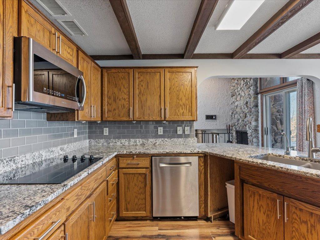 24732 US Frontage Staples MN 56479 7078261 image15