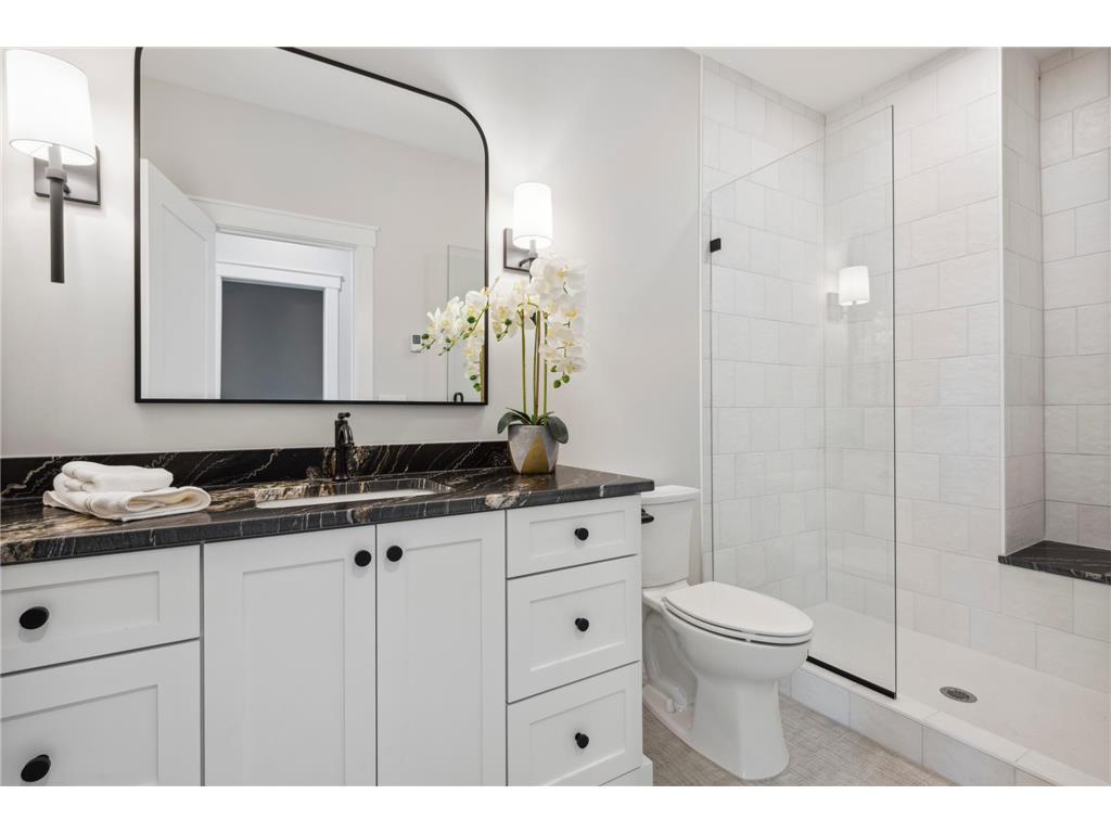 2475 Dunwoody Avenue Orono MN 55391 - Lake Minnetonka 6823010 image110