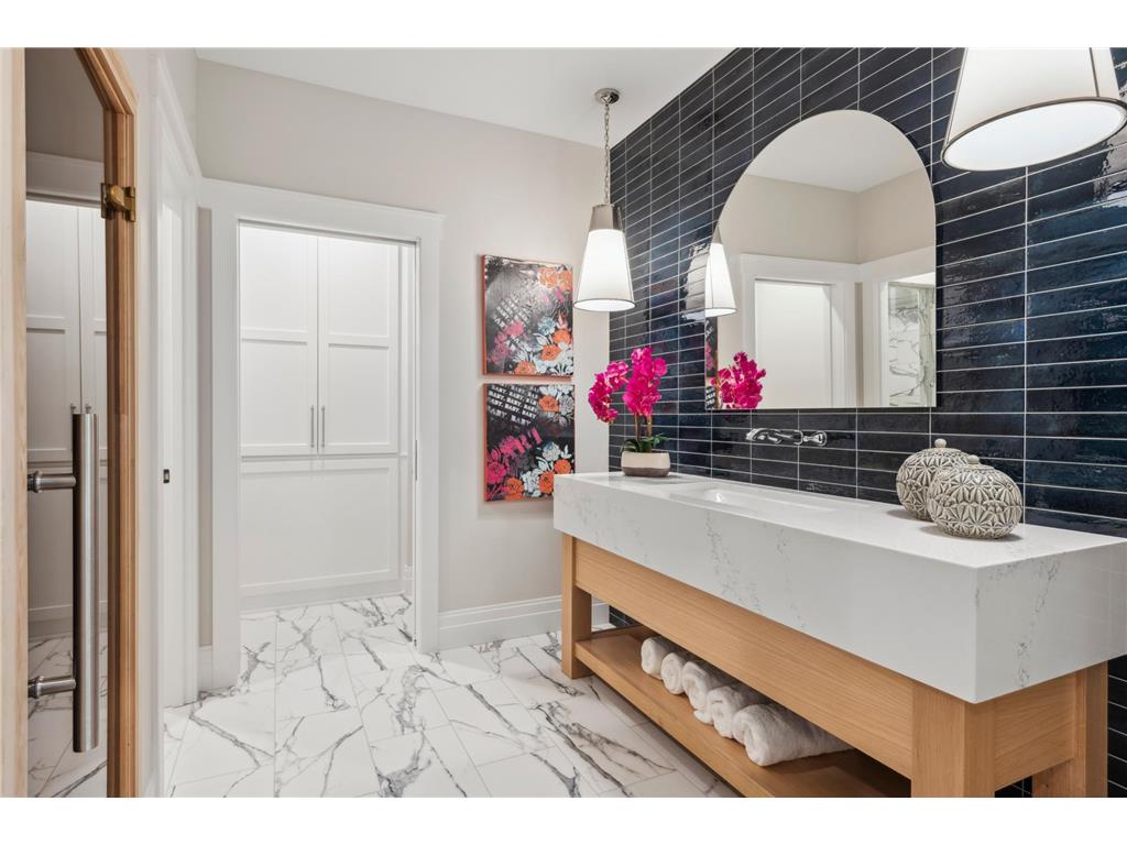 2475 Dunwoody Avenue Orono MN 55391 - Lake Minnetonka 6823010 image88