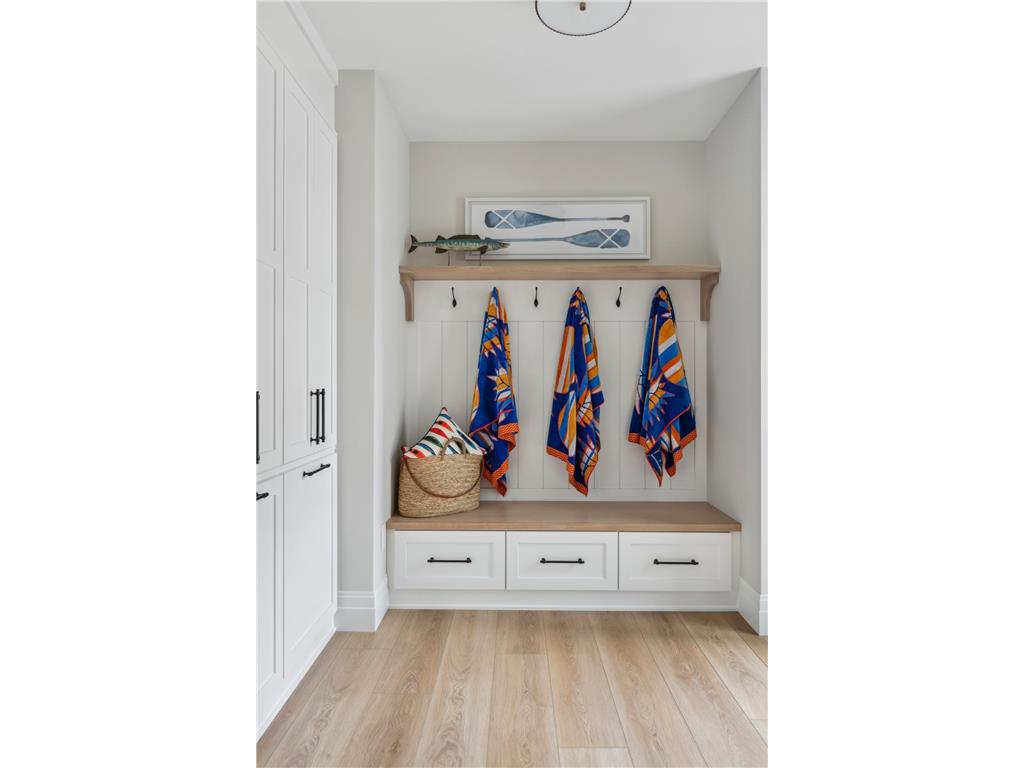 2475 Dunwoody Avenue Orono MN 55391 - Lake Minnetonka 6823010 image95