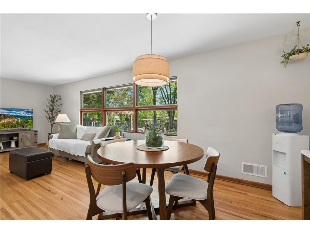 2476 Gisella Boulevard White Bear Lake MN 55110 7074025 image20