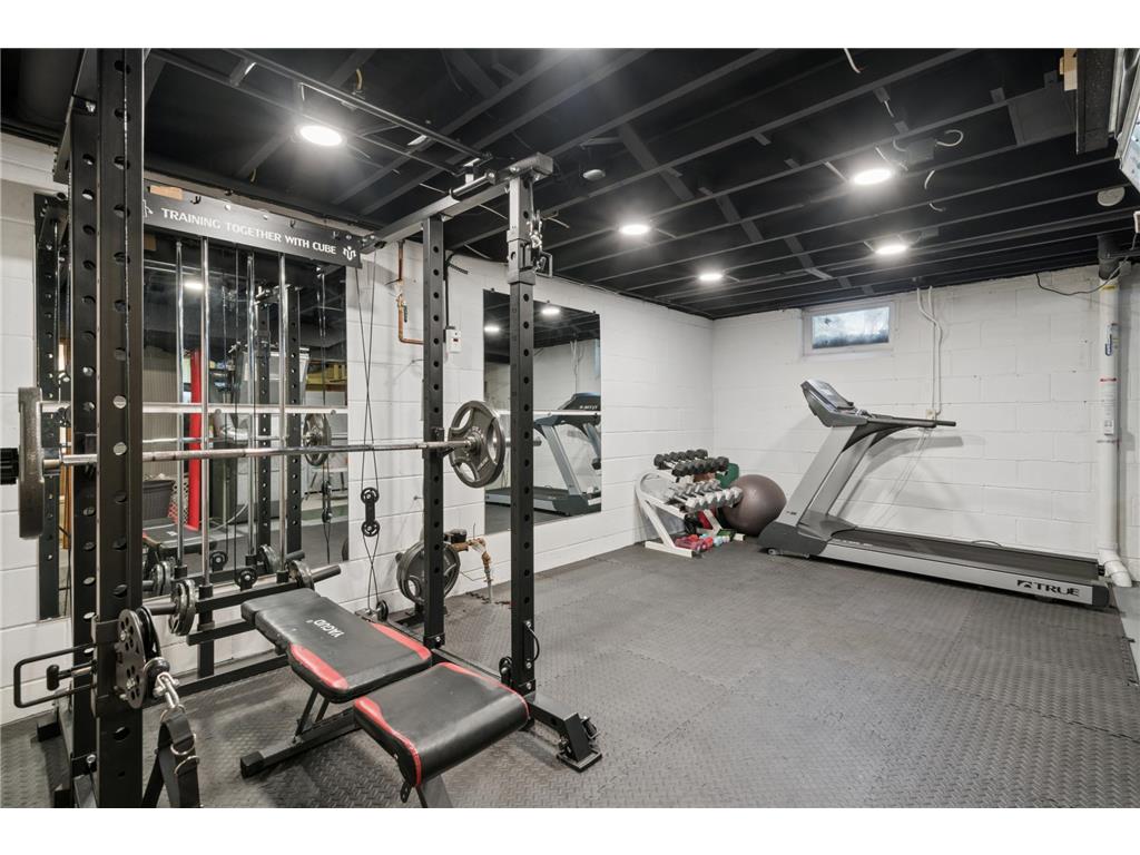2476 Gisella Boulevard White Bear Lake MN 55110 7074025 image30
