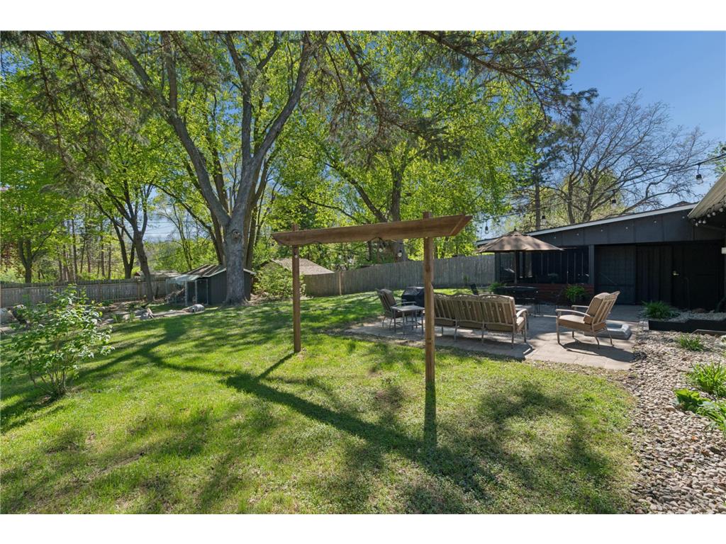 2476 Gisella Boulevard White Bear Lake MN 55110 7074025 image6