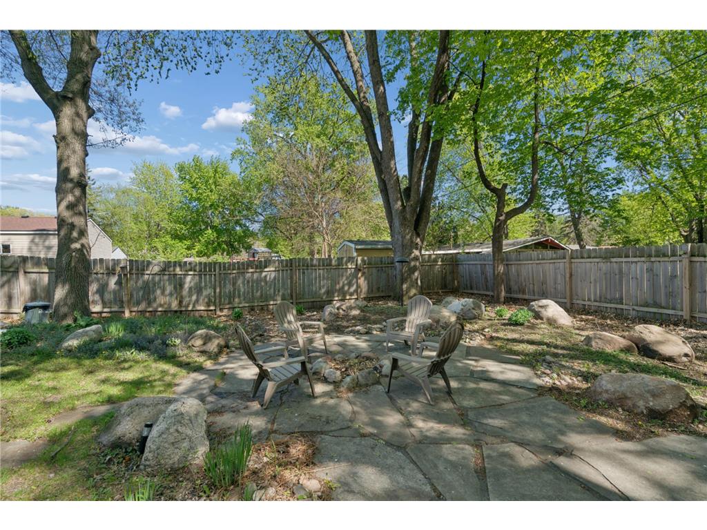 2476 Gisella Boulevard White Bear Lake MN 55110 7074025 image7