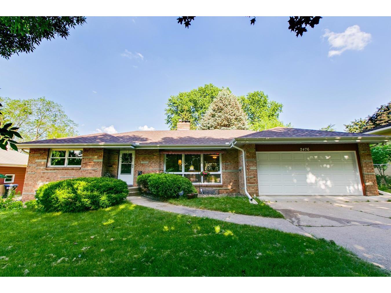 2476 Sheldon Street, Roseville, MN 55113 MLS 6007175 Edina Realty