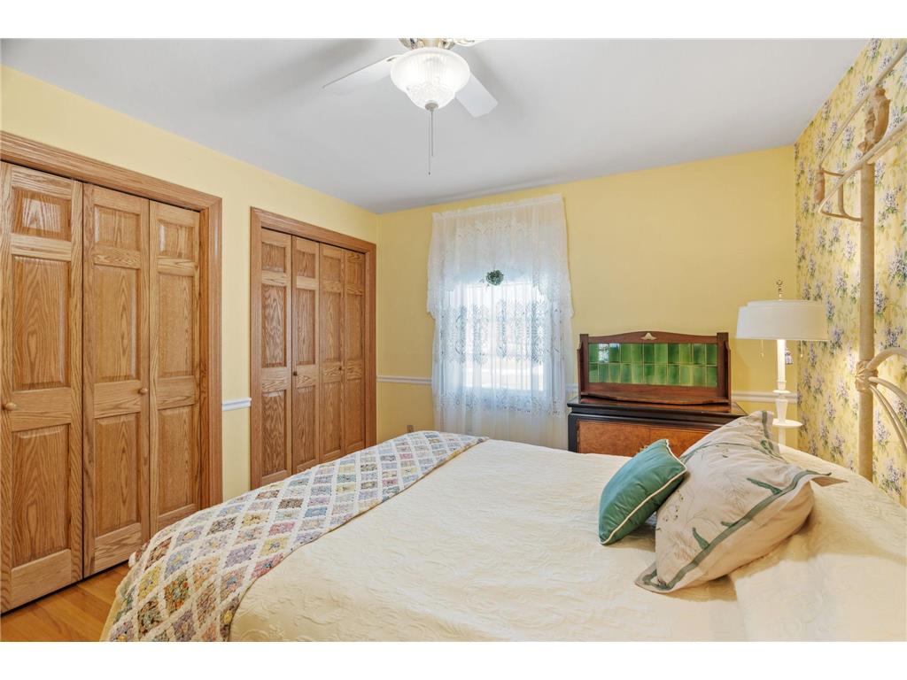 2476 Tierney Avenue E North Saint Paul MN 55109 7027804 image28