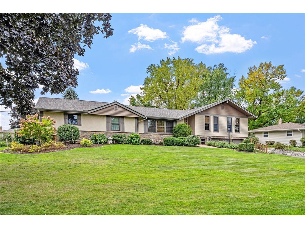 2476 Tierney Avenue E North Saint Paul MN 55109 7027804 image3