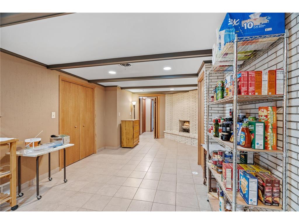 2476 Tierney Avenue E North Saint Paul MN 55109 7027804 image32
