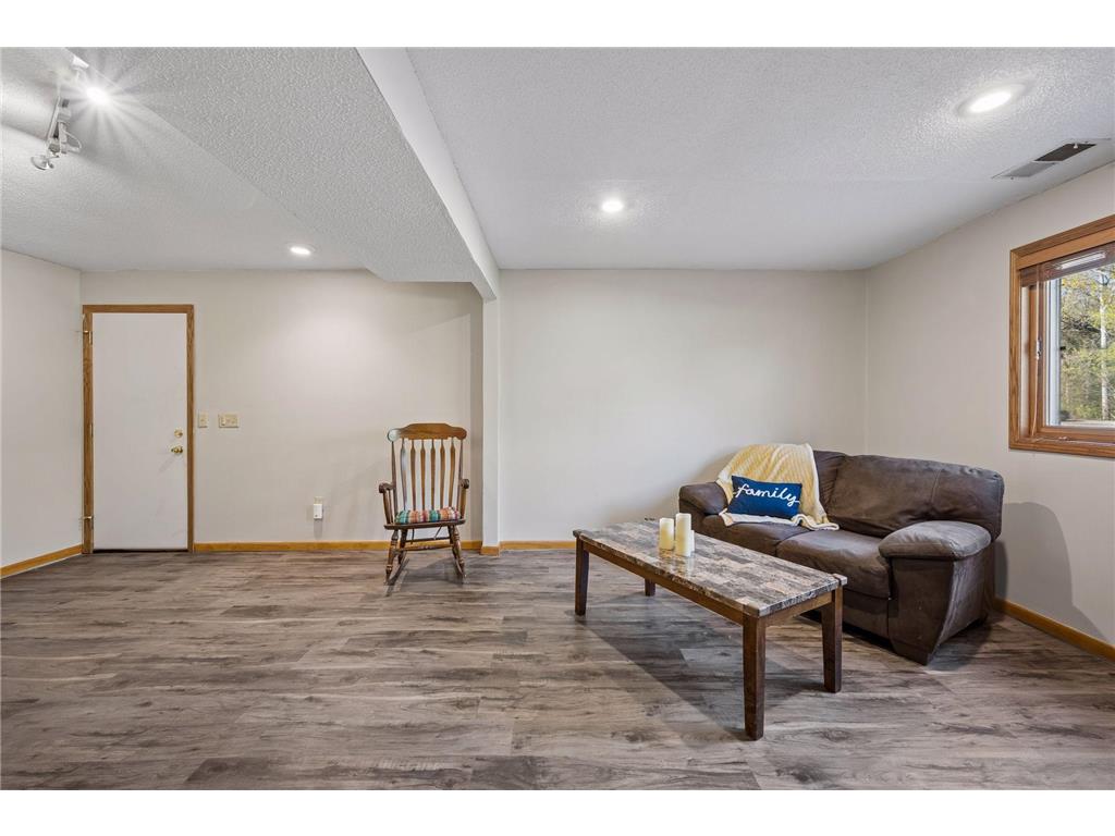 24761 140th Street NW Zimmerman MN 55398 7074244 image23