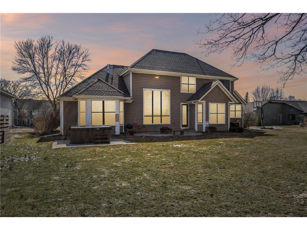 2477 Golf View Drive River Falls WI 54022 7017173 image1