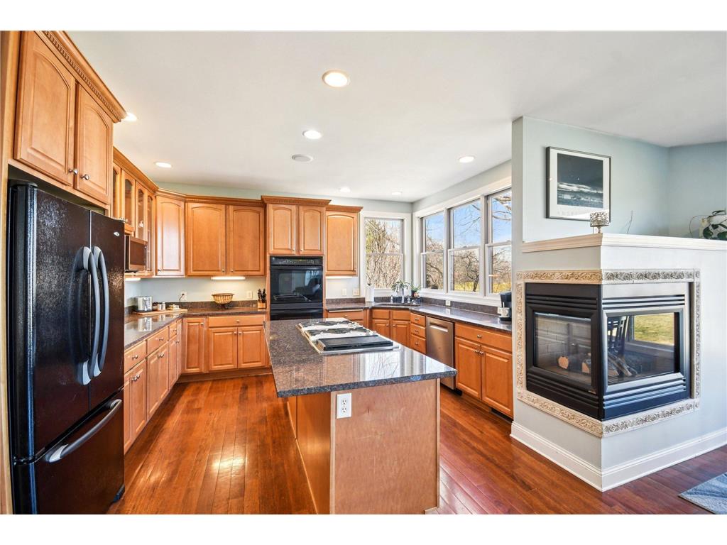 2477 Golf View Drive River Falls WI 54022 7017173 image10