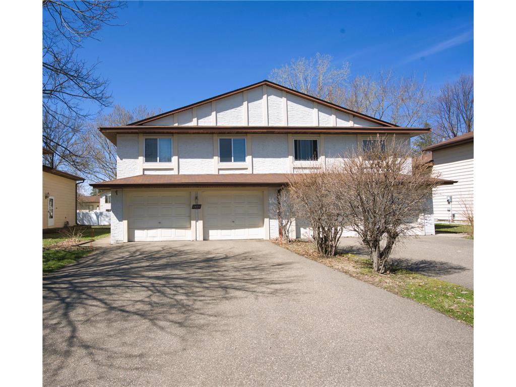2477 Woodbridge Street Roseville MN 55113 7053667 image1