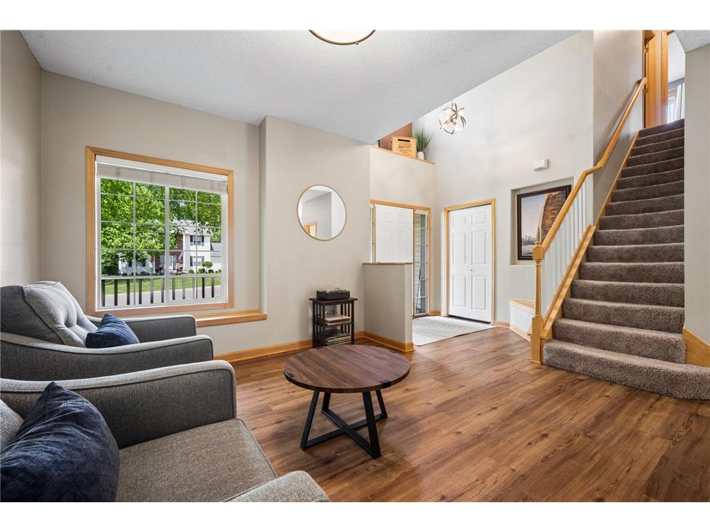2478 Timber Court E Maplewood MN 55119 7072380 image13
