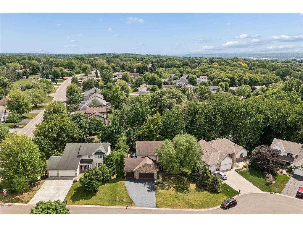 2478 Timber Court E Maplewood MN 55119 7072380 image3