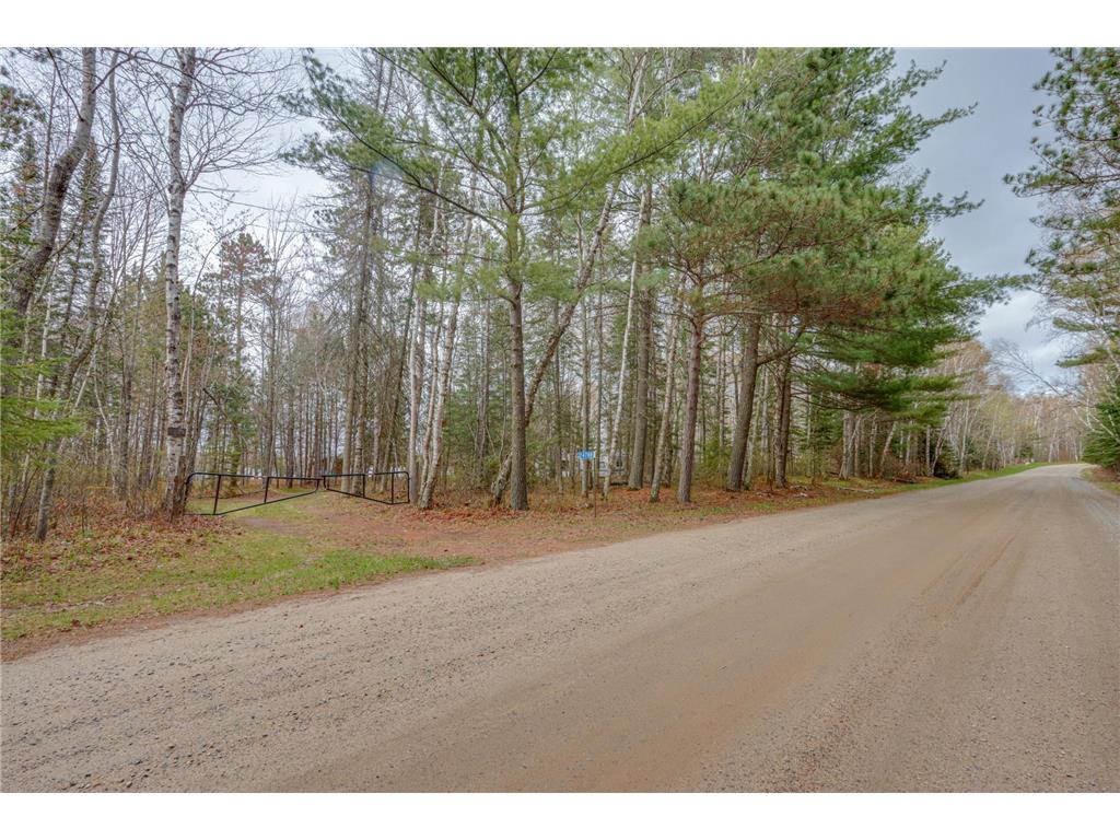 24788 County Road 345 Bigfork MN 56628 - White Swan 7077709 image18