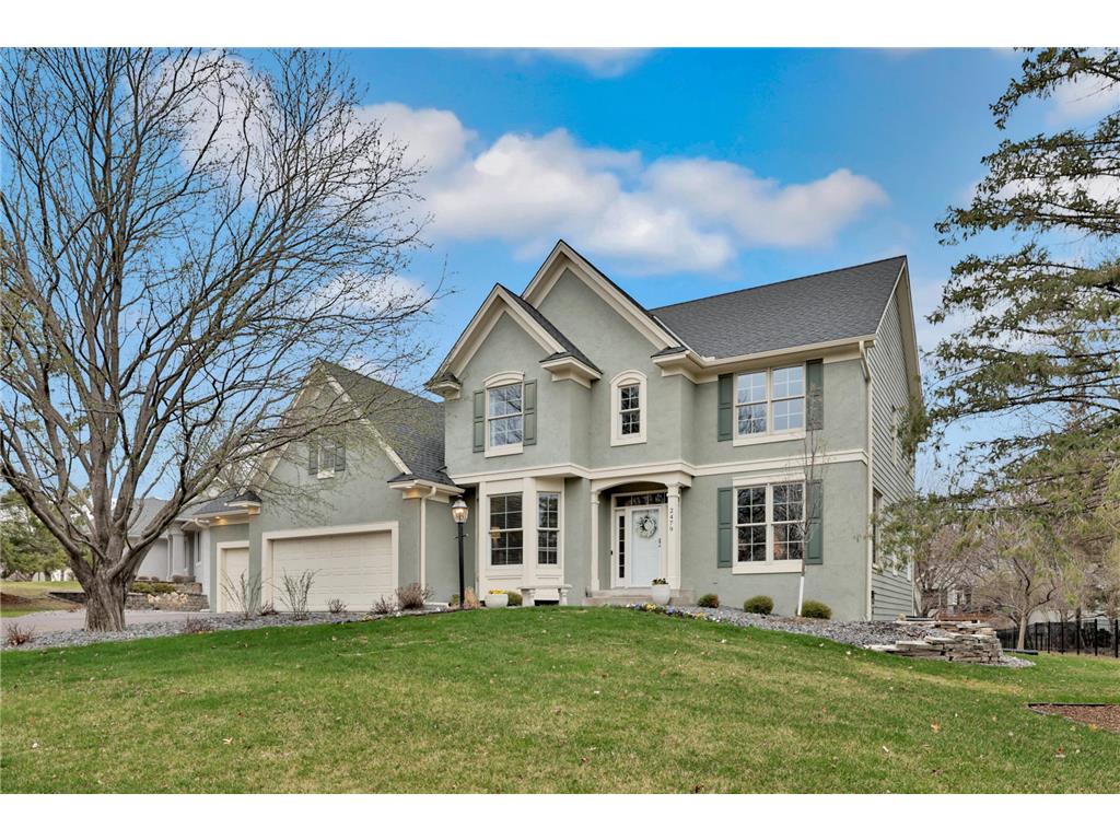 2479 Hidden Lake Drive Woodbury MN 55125 6696082 image1