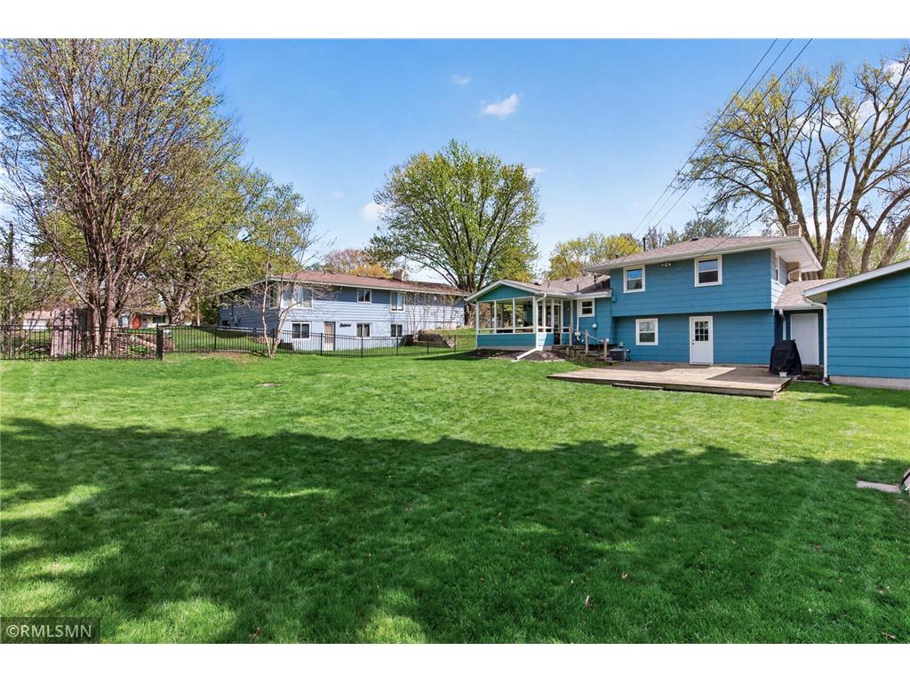 2479 Hillside Road White Bear Lake MN 55110 7068217 image44