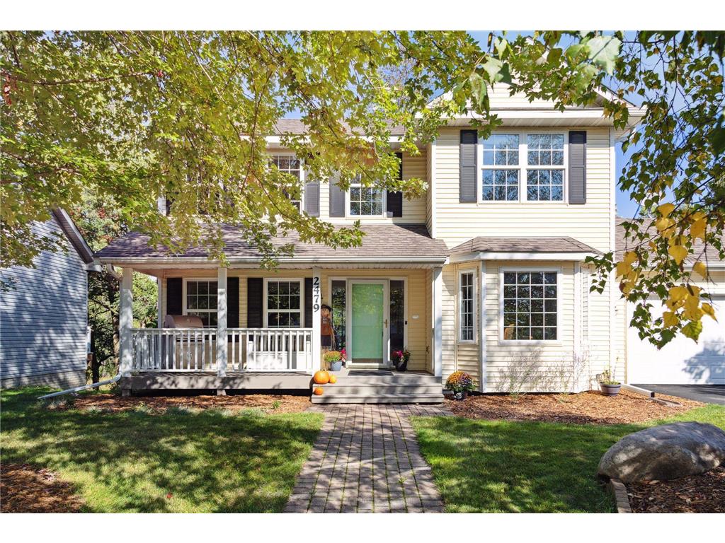 2479 Matterhorn Drive E, Maplewood, MN 55119 MLS 6442930 Edina Realty