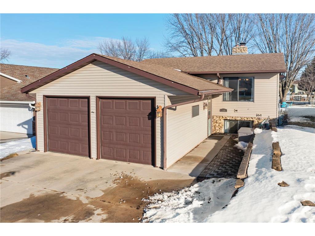 248 Main Street S Dover MN 55929 7007003 image1
