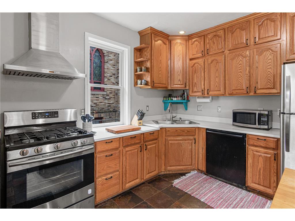 248 Morgan Avenue N Minneapolis MN 55405 7018996 image1