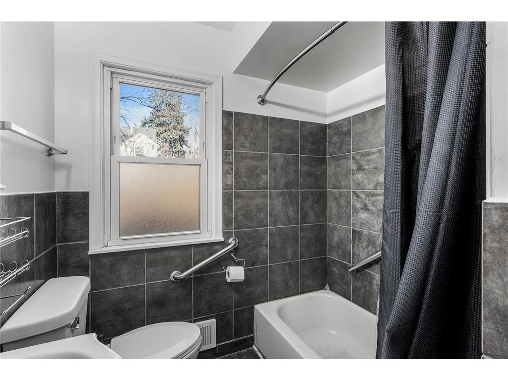 248 Ruth Street N Saint Paul MN 55119 7069324 image20
