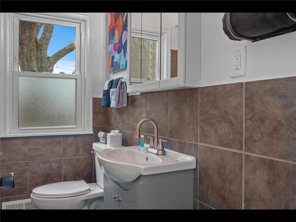 248 Ruth Street N Saint Paul MN 55119 7069324 image44