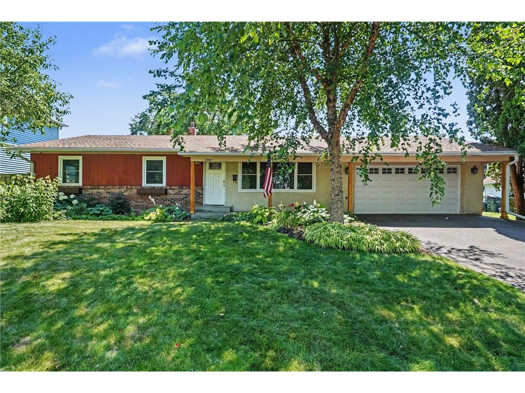 2480 14th Avenue E North Saint Paul MN 55109 7107827 image1