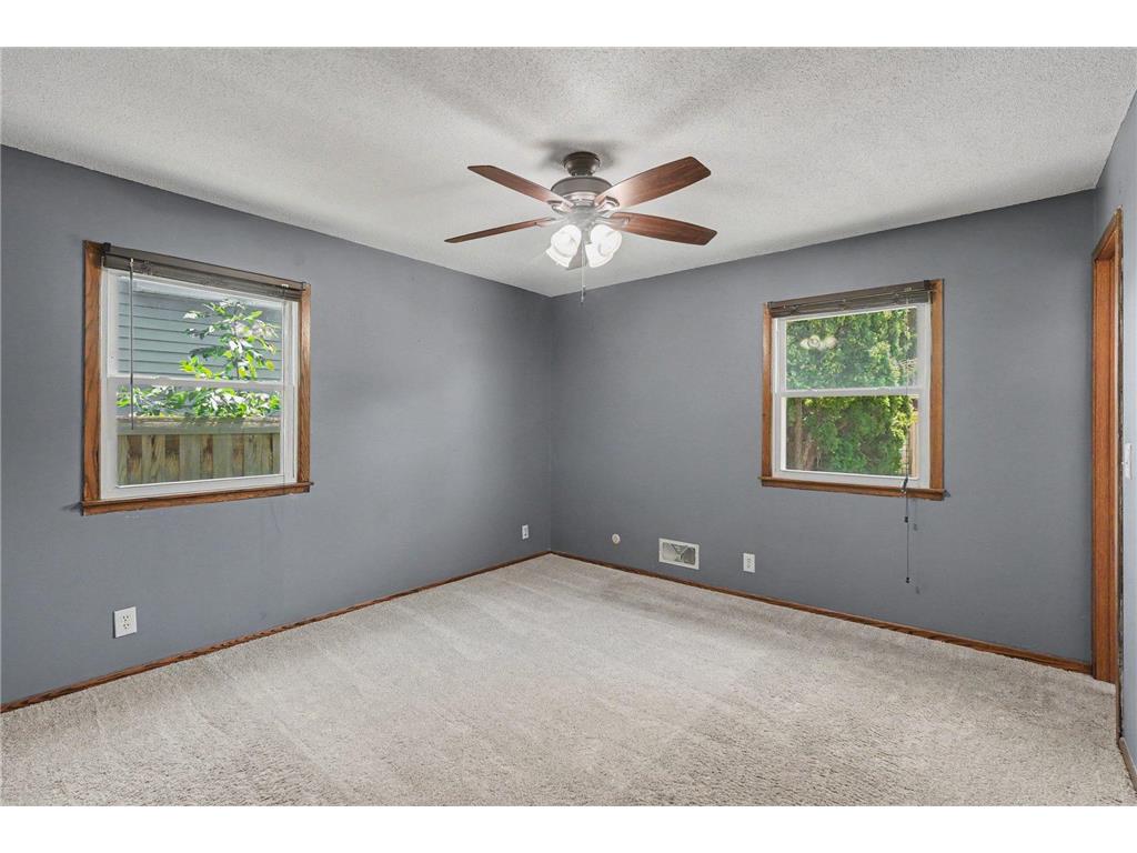 2480 14th Avenue E North Saint Paul MN 55109 7107827 image12