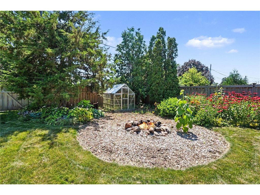 2480 14th Avenue E North Saint Paul MN 55109 7107827 image21