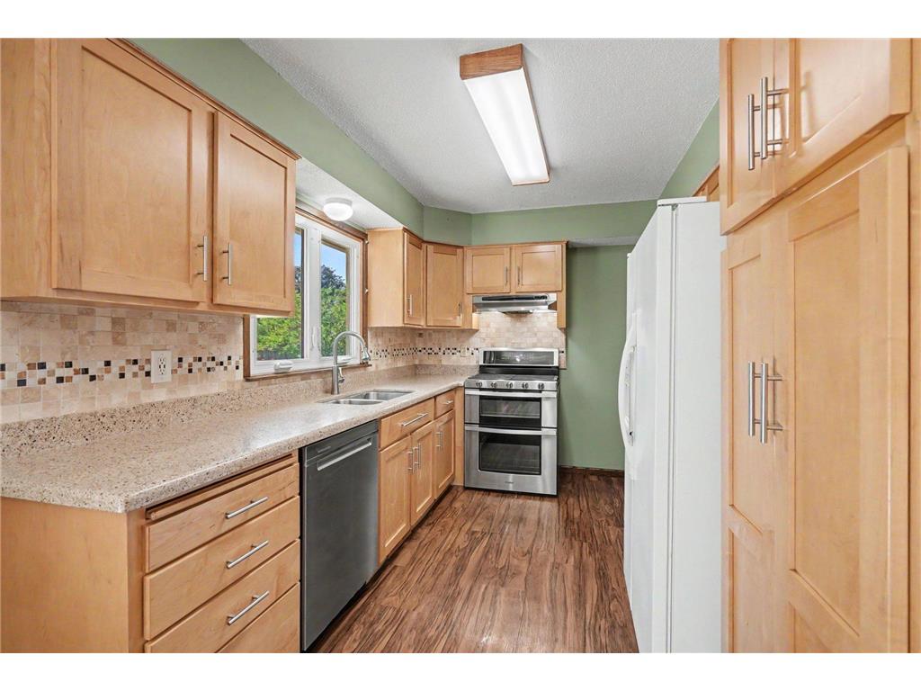 2480 14th Avenue E North Saint Paul MN 55109 7107827 image5