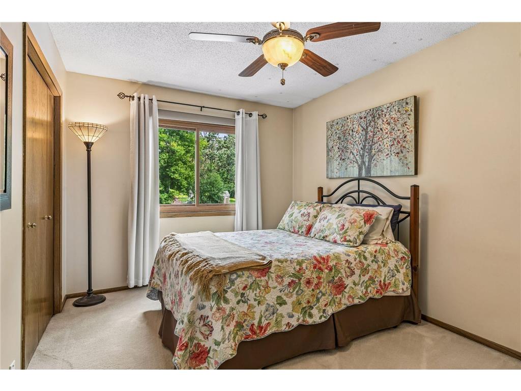 2480 Ariel Street N North Saint Paul MN 55109 7102613 image25