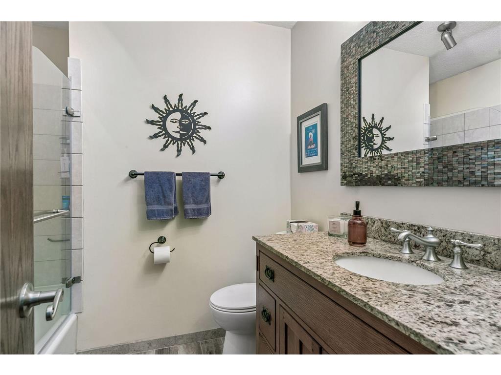 2480 Ariel Street N North Saint Paul MN 55109 7102613 image26