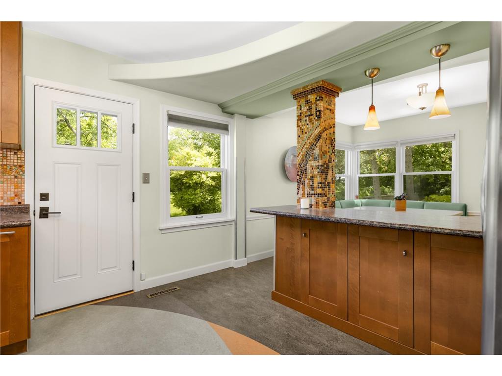 2480 Beverly Road Saint Paul MN 55104 7081415 image14