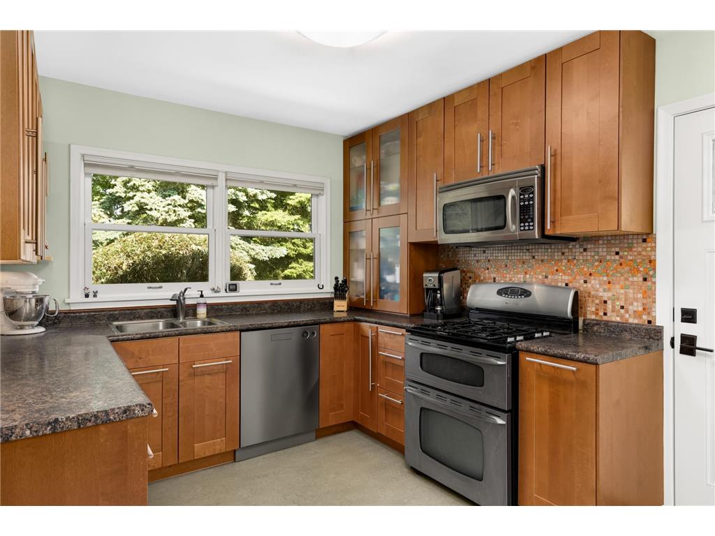 2480 Beverly Road Saint Paul MN 55104 7081415 image3