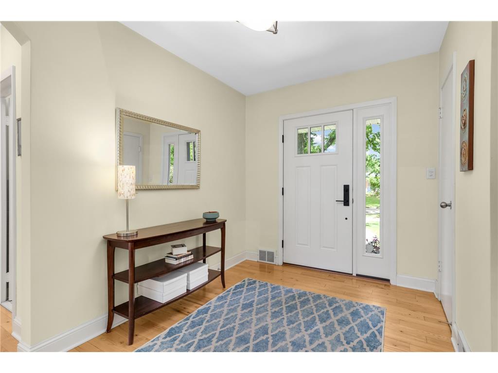 2480 Beverly Road Saint Paul MN 55104 7081415 image7