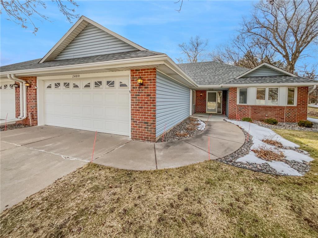 2480 Hale Avenue N Oakdale MN 55128 6496365 image1