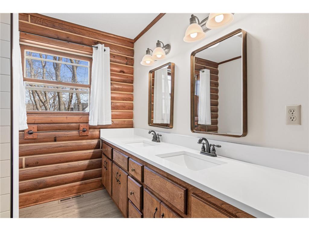 24800 Wiltsey Lane Shorewood MN 55331 6813827 image21