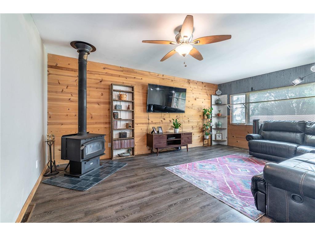 24832 N Wall Lake Drive Fergus Falls MN 56537 - Wall 7022328 image16