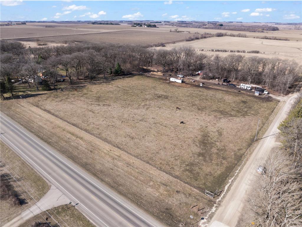 24842 685th Street Kasson MN 55944 7051548 image1
